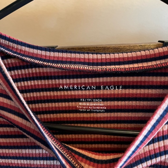 NWOT American Eagle sz xs crop top - Picture 2 of 2